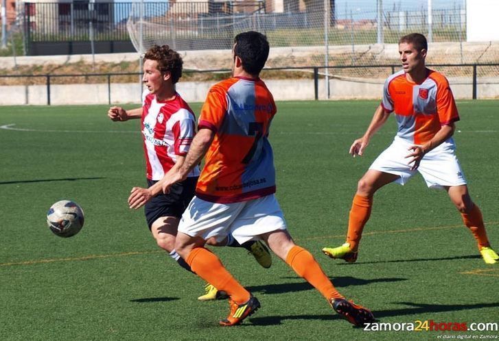  El Zamora B pierde un punto en los últimos quince minutos 