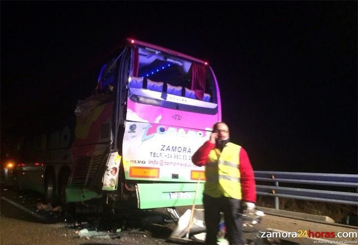  Restablecido el tráfico en la A11 entre Zamora y Toro tras un accidente múltiple 