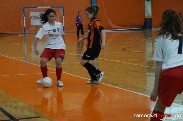  El Ángel Óptico Varilux pierde en León su segundo partido de la temporada 