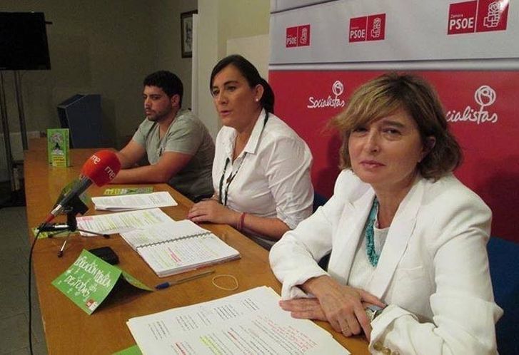  El PSOE insta al Gobierno a que se restablezcan los precios de 2012 de las tasas de matrícula universitaria 