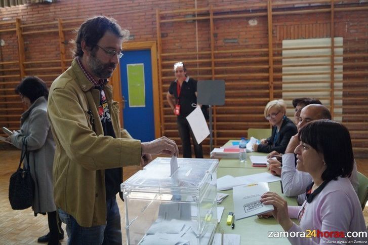  IU anima a los zamoranos a acudir a las urnas 