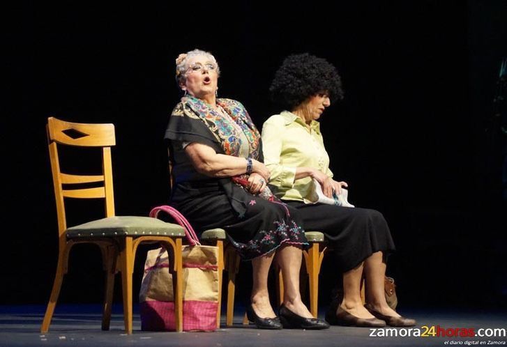  El Grupo de Teatro Natus celebra sus bodas de plata en el Ramos Carrión 