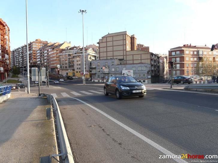  Hoy se corta la vía de servicio de Cardenal Cisneros desde Víctor Gallego hasta la calle Libertad 