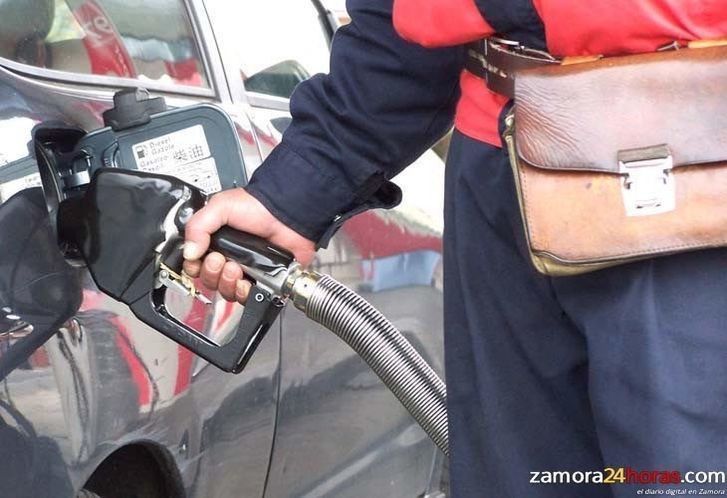  Los coches consumen más de lo que marcan 