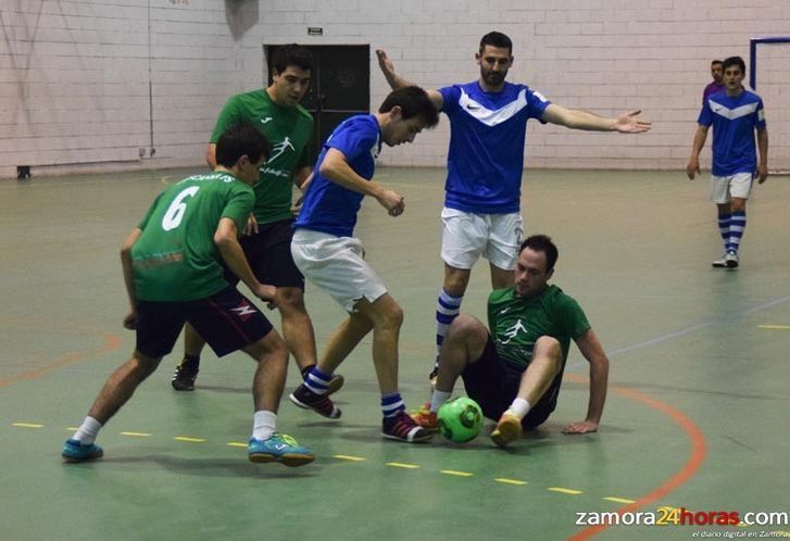  Saragoza y Aston Birra disputarán la final del Abierto Navideño de NN.GG 