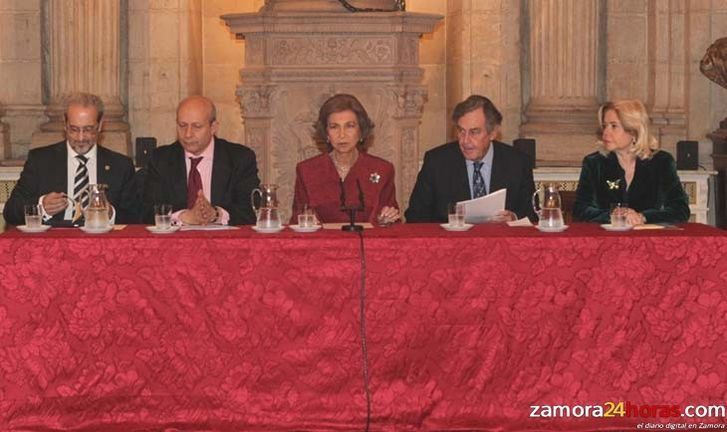  La primera poetisa española que gana el Premio Reina Sofía de Poesía Iberoamericana 