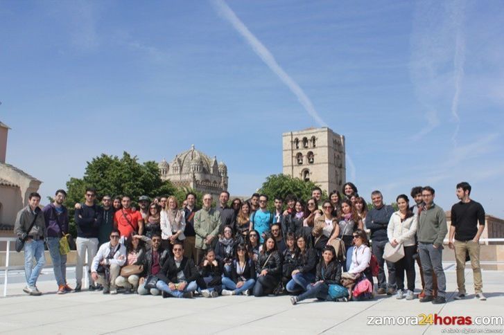  Estudiantes italianos de arquitectura visitan el Consejo Consultivo 