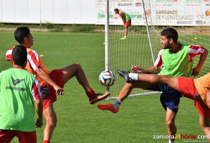  El Zamora viaja a Langreo con 17 jugadores 