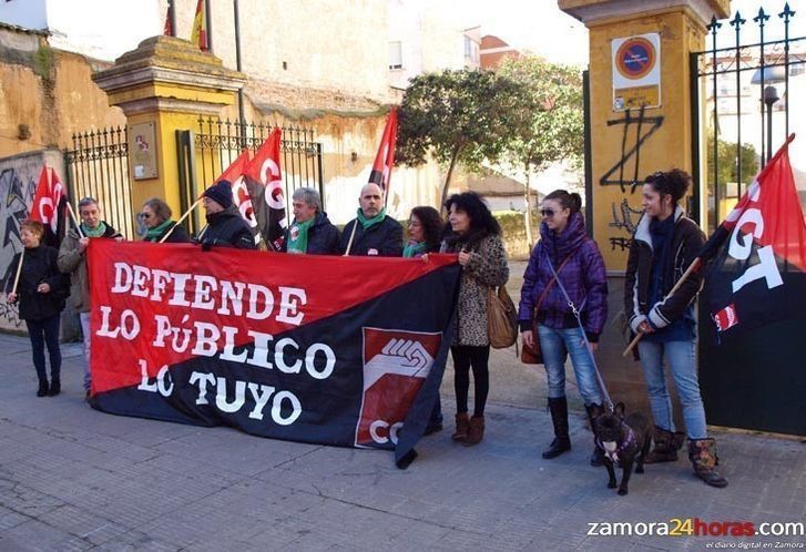  La CGT denuncia a la Consejería de Educación por privatizar la formación de los docentes 