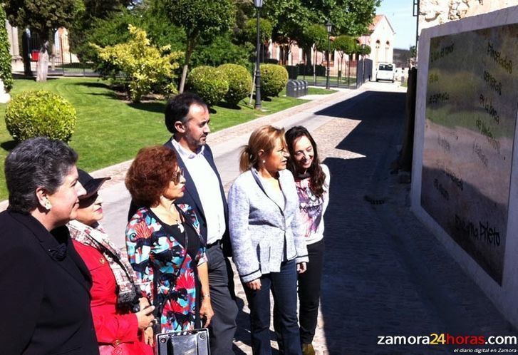  La poesía inunda el casco antiguo de la capital 