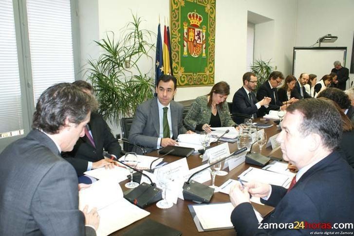  La Central de Contratación de la FEMP licita siete nuevos servicios y suministros para entidades locales 