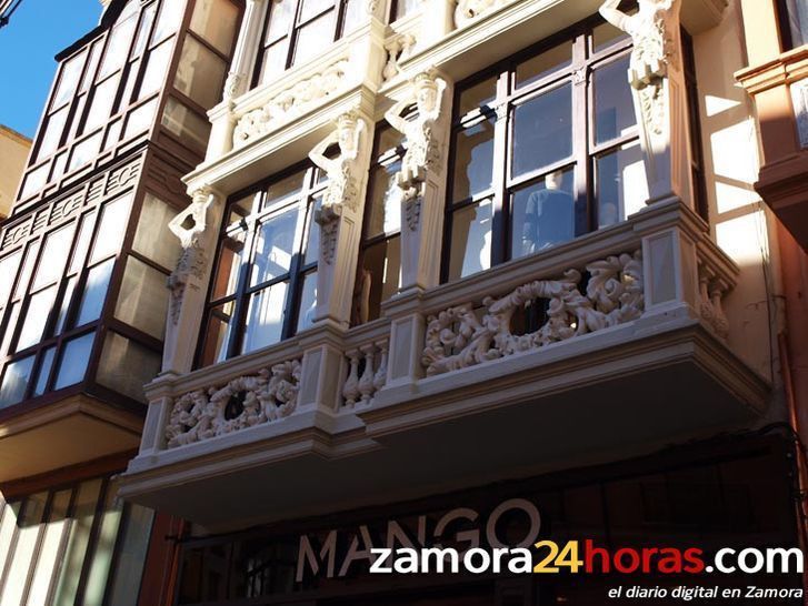 Edificio modernista de Zamora. Archivo.