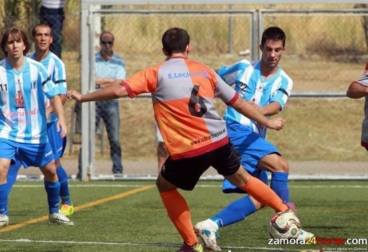  El Racing Benavente cae ante el Béjar y se complica más la permanencia 