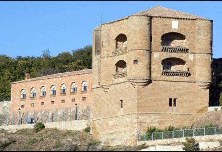Patrimonio autoriza la restauración de la Torre del Caracol del Parador de  Benavente