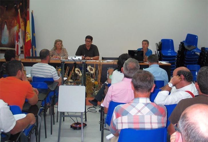  La Asamblea de A.D.R.I. Palomares aprueba su Programa de Desarrollo Leader para 2014-2020 