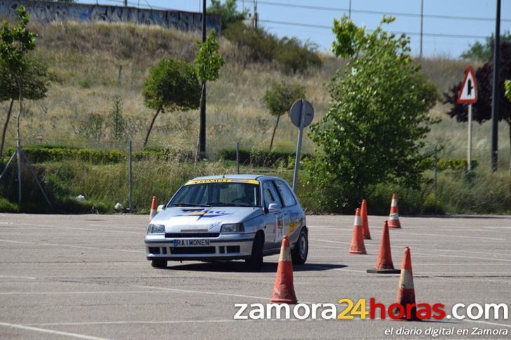  Los zamoranos disfrutan con la Gymkana de Automovilismo 