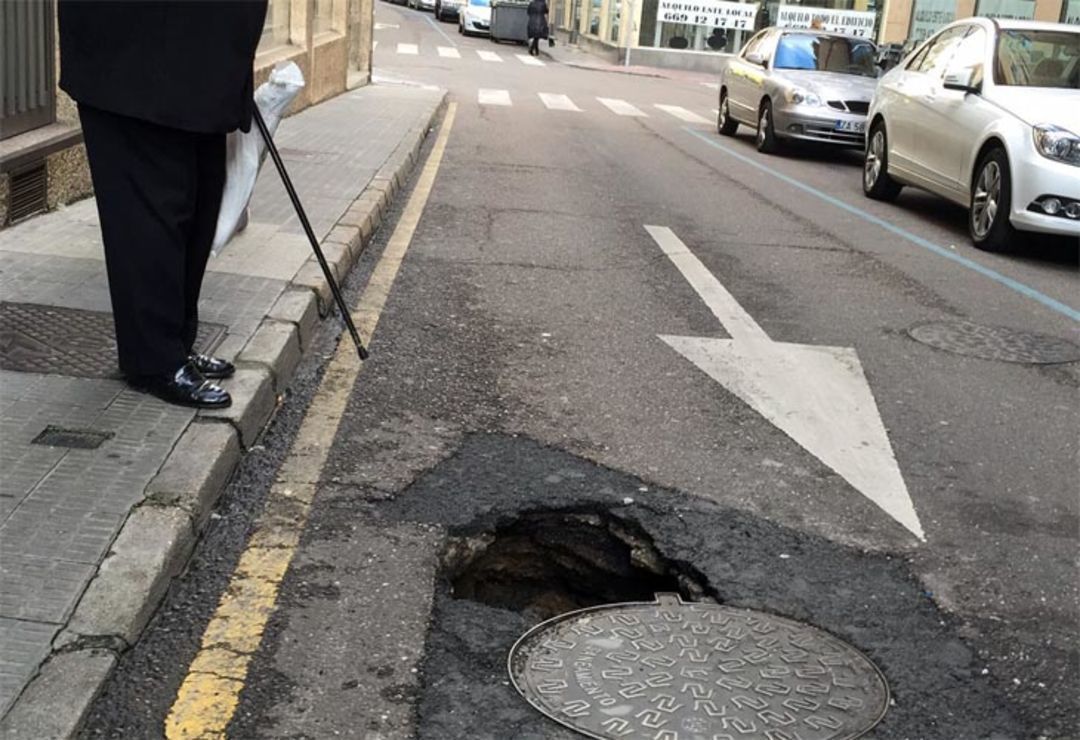  El PP reclama que se ejecute el proyecto de asfaltado de calles de la ciudad previsto para 2015 