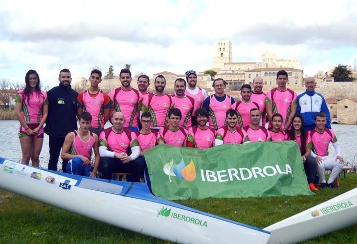  Más de una treintena de palistas de la ADZ Iberdrola estrenan temporada en Palencia 