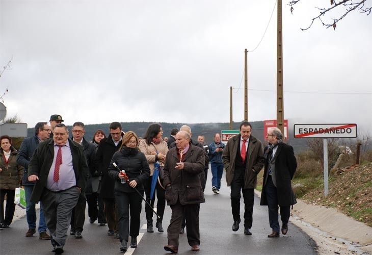  Inaugurada la carretera de Espadañedo a Faramontanos de la Sierra 