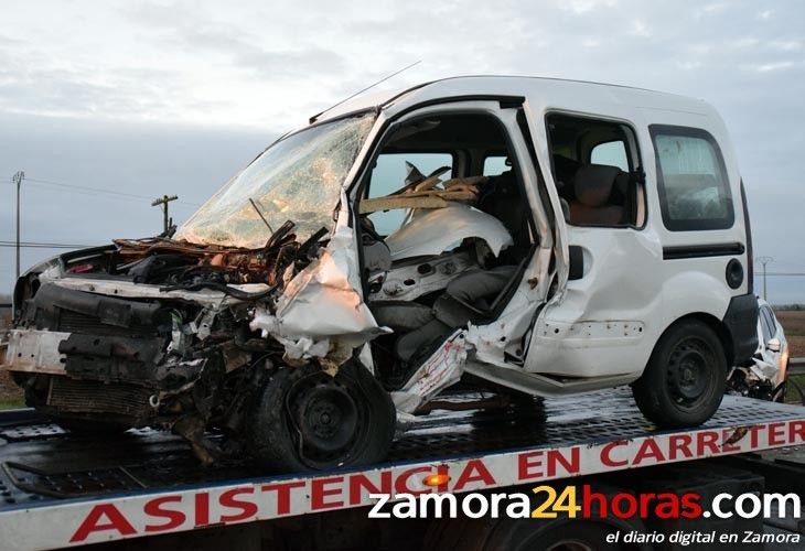  Un herido grave y dos leves, en un accidente que corta durante una hora la recta de Coreses 