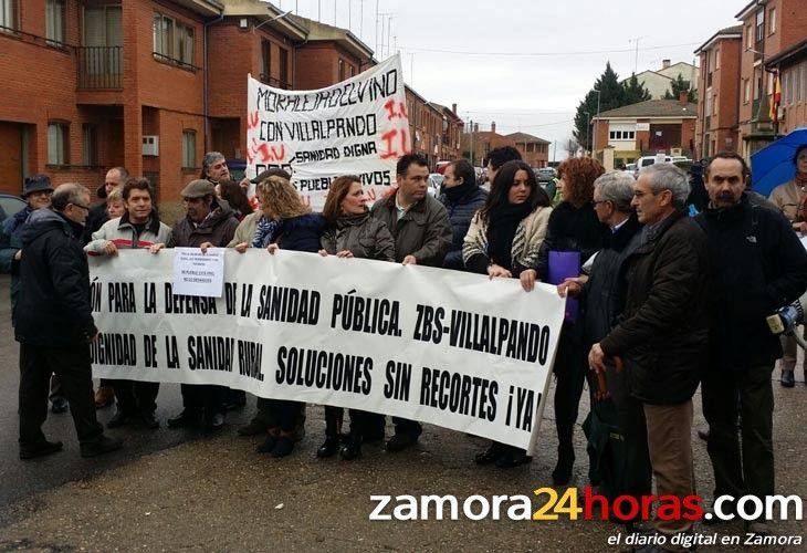  Tres centenares de personas demandan una sanidad digna en el mundo rural 