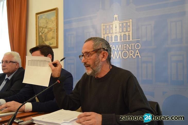  Romualdo Fernández asegura que "el agua de Carrascal se vigila regularmente" 