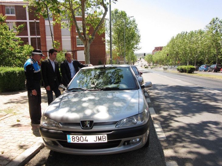  Un Peugeot de color gris, el nuevo radar de la Policía Municipal 