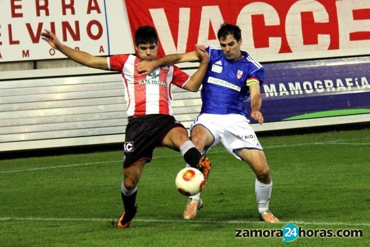  Miguel Santos en un partido con el Zamora CF