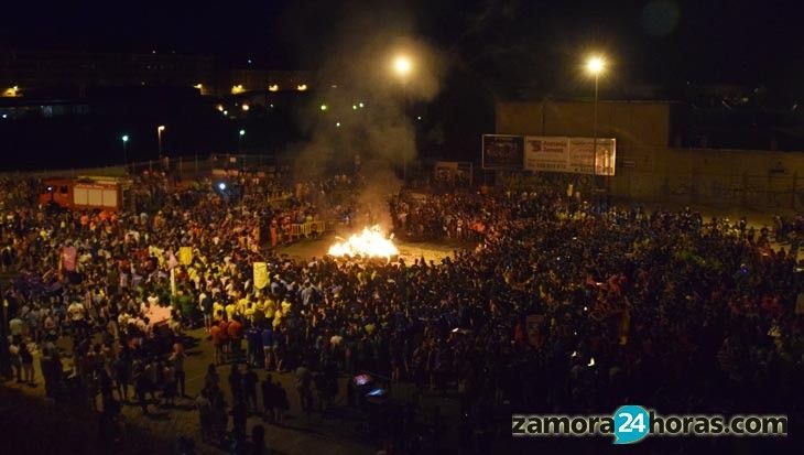  Fuego purificador en la noche de San Juan 