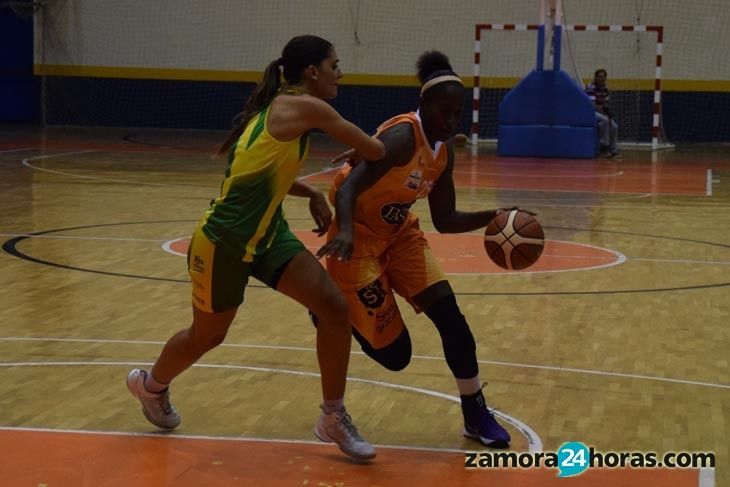  El CD Zamarat cierra la pretemporada con triunfo ante el IDK Gipuzkoa (71-64) 