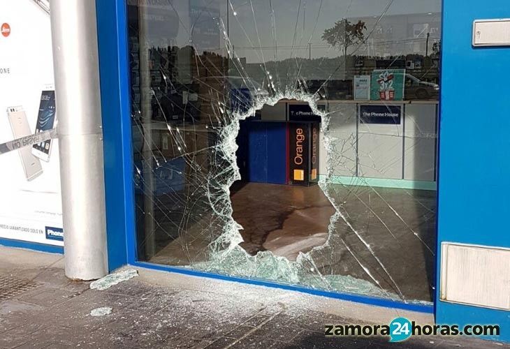  Segundo robo en menos de un mes en una tienda de telefonía móvil en Vista Alegre 