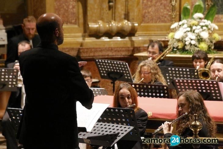 Concierto Banda Maestro Nacor Blanco en la Catedral 