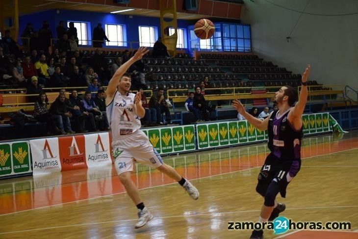  Hansen se exhibe y el Aquimisa Laboratorios respira (93-70) 