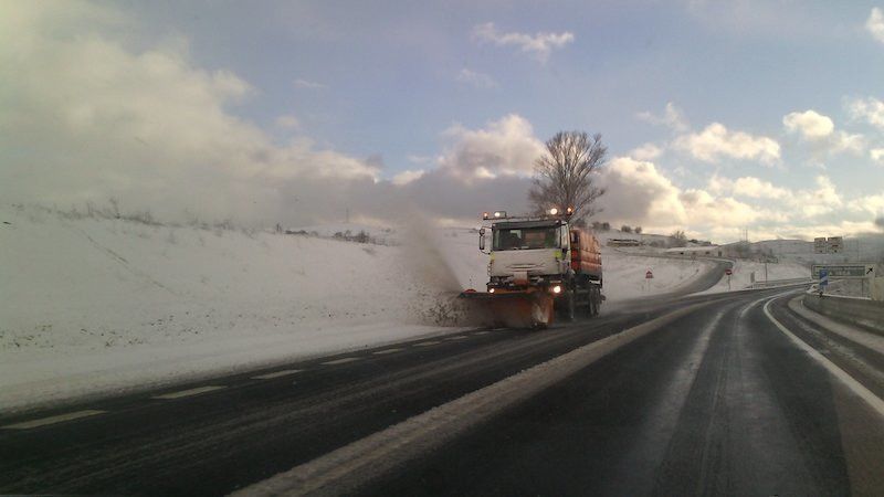  Más de 4.000 profesionales integran el dispositivo del plan de vialidad invernal en Castilla y León 