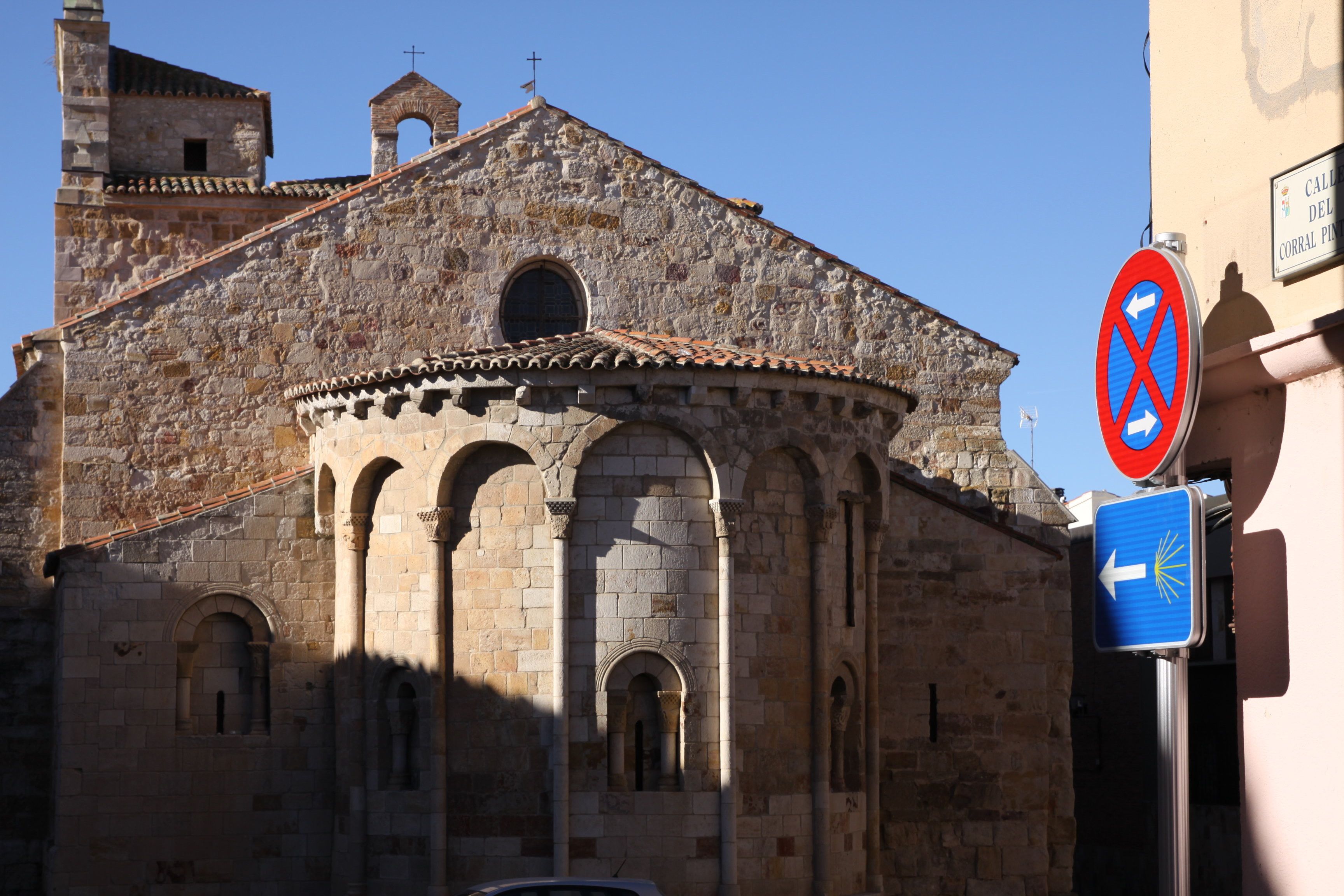  Zamora estrena señalización para los peregrinos del Camino de Santiago 