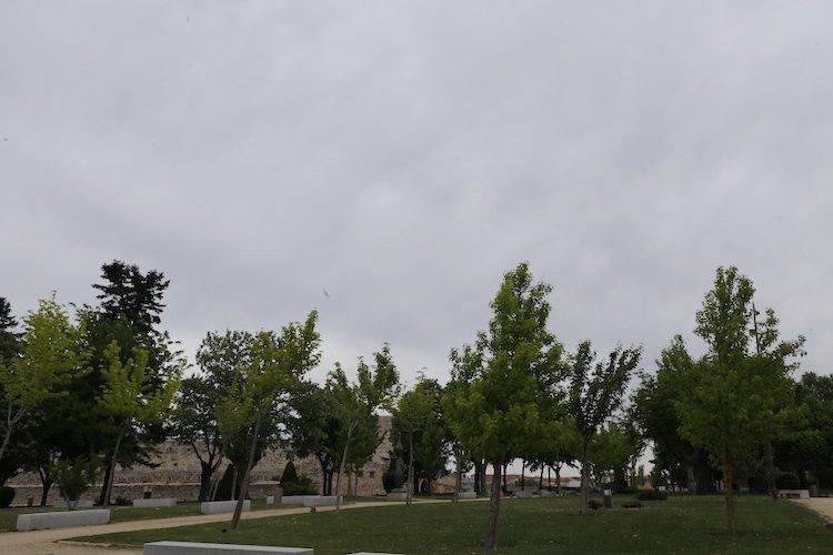  Cielos cubiertos y lluvias generalizadas antes del fin de semana 