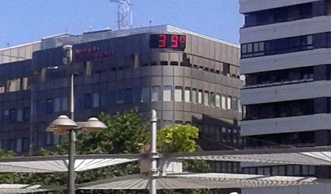  Empieza oficialmente el verano: claves para que la ola de calor no afecte al bolsillo 