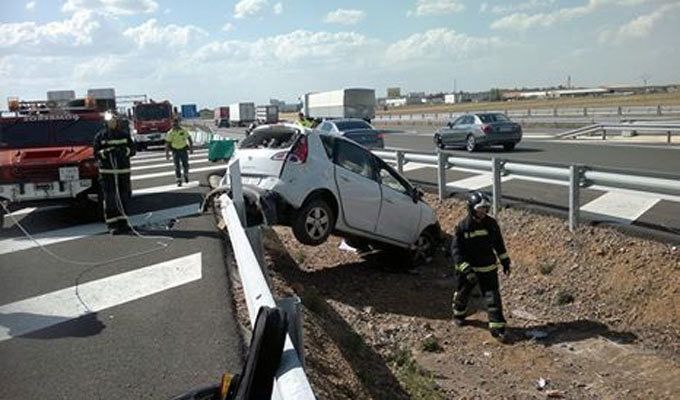  Herida una mujer en un accidente en la A-6 en Castrogonzalo- Archivo 