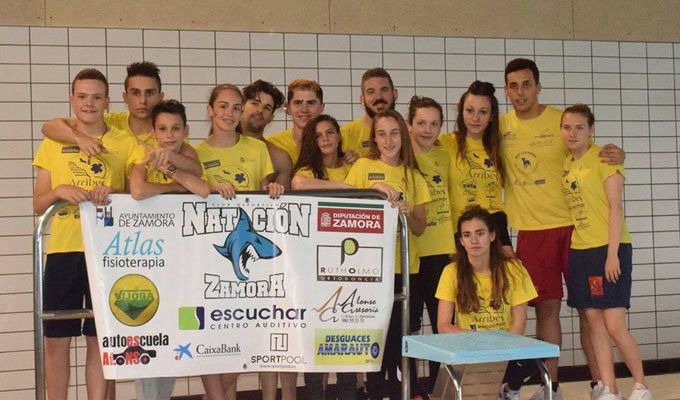  Natación Zamora conquista trece medallas en el Regional Absoluto de Verano 