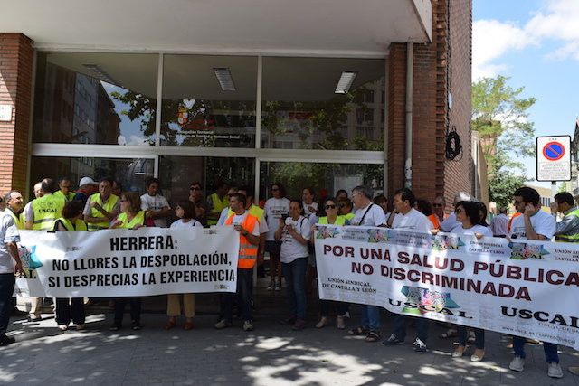  USCAL pide el reconocimiento a su experiencia y reivindica la igualdad frente al personal asistencial 