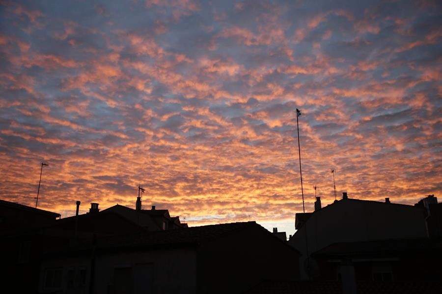  Tiempo nubes meteo cielos lluvias amanecer Foto. M.L