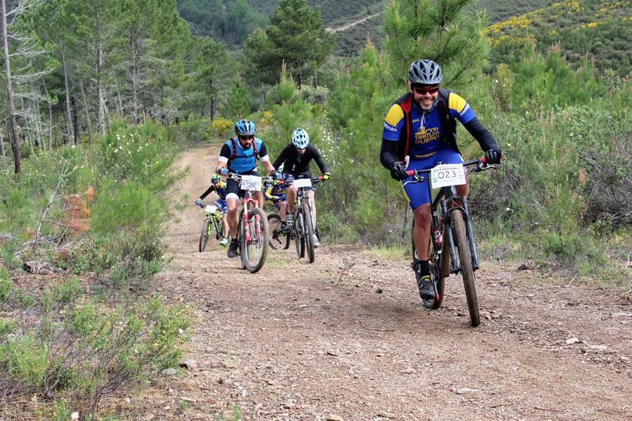 Una ruta BTT en la provincia. Archivo