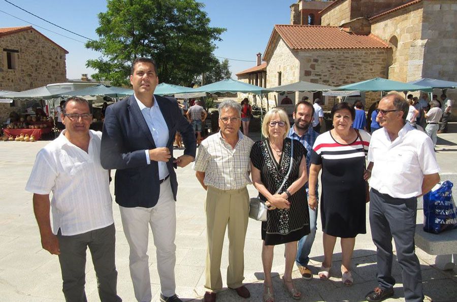  04 PSOE Zamora. Feria Alfarería Pereruela 11 08 18 