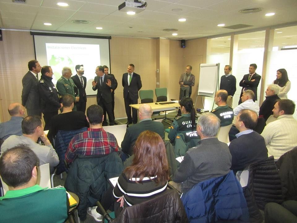  02 Ayto. Zamora. Curso Formación IBERDROLA a Policía Municipal, Guardia Civil y Policía Nacional. 10 12 18 