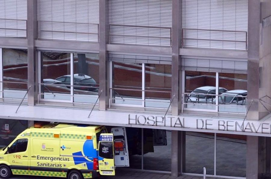  Hospital benavente ambulancia 