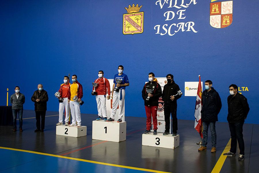  Podium 