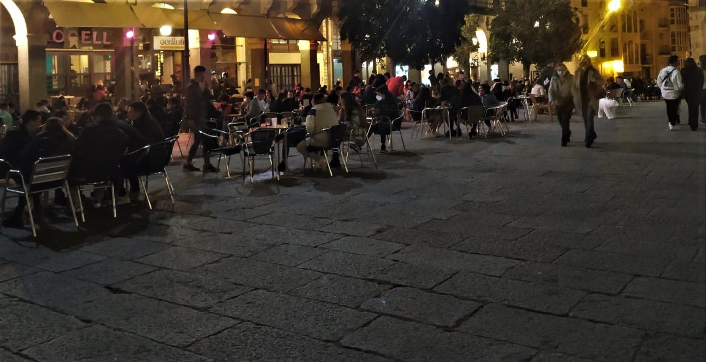 Terrazas en la Plaza Mayor de Zamora 